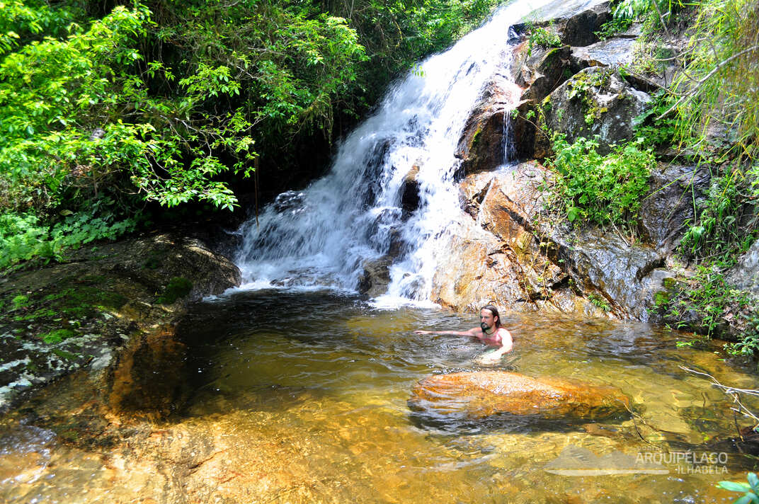 Cachoeira do Bananal Portal Arquipélago Ilhabela