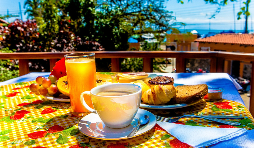 Ilhabela- Manga rosa – café da manhã